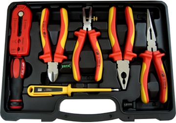 28 chi tiết Bộ dụng cụ cách điện V641-228
